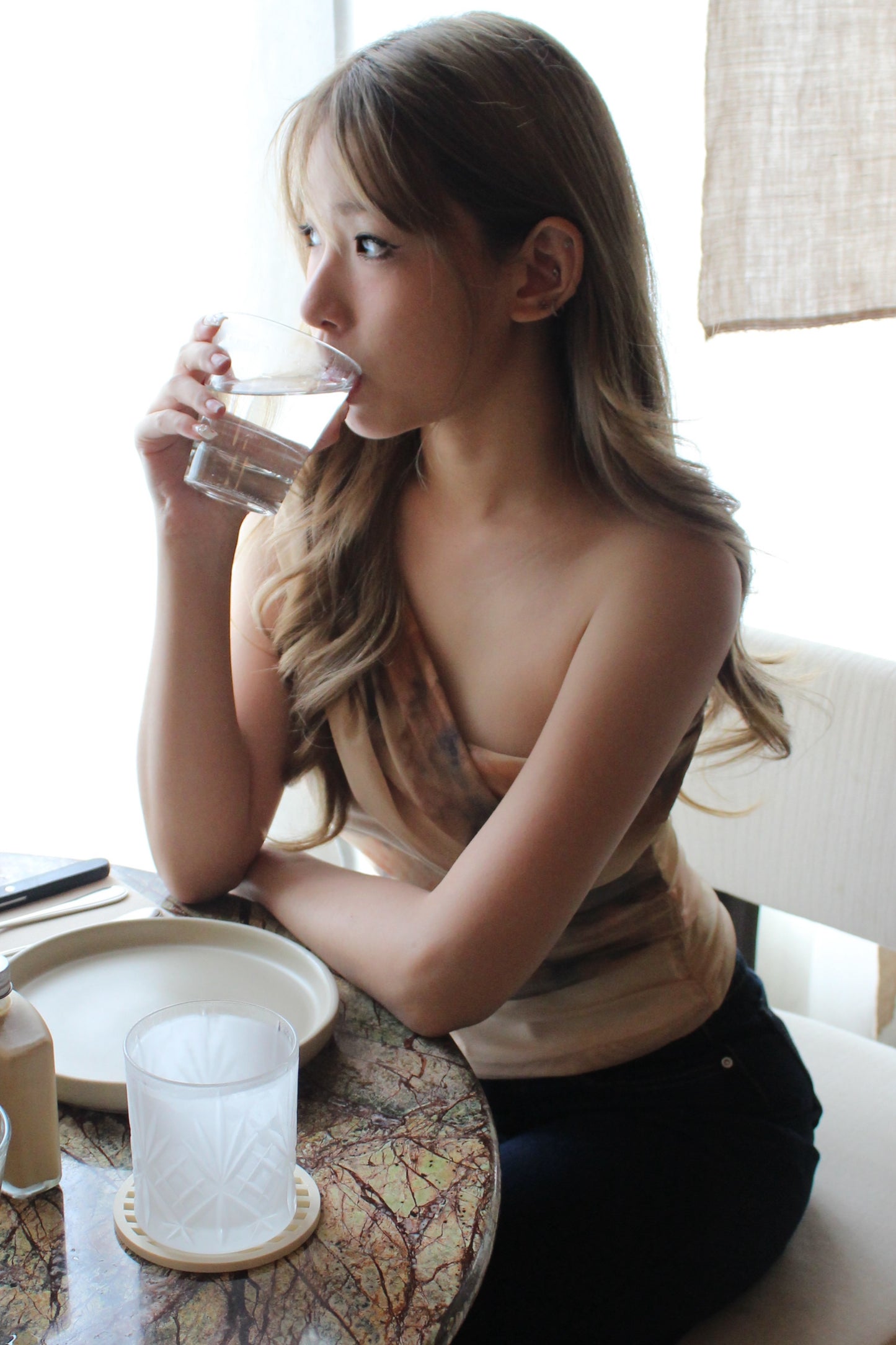 One-shoulder Top