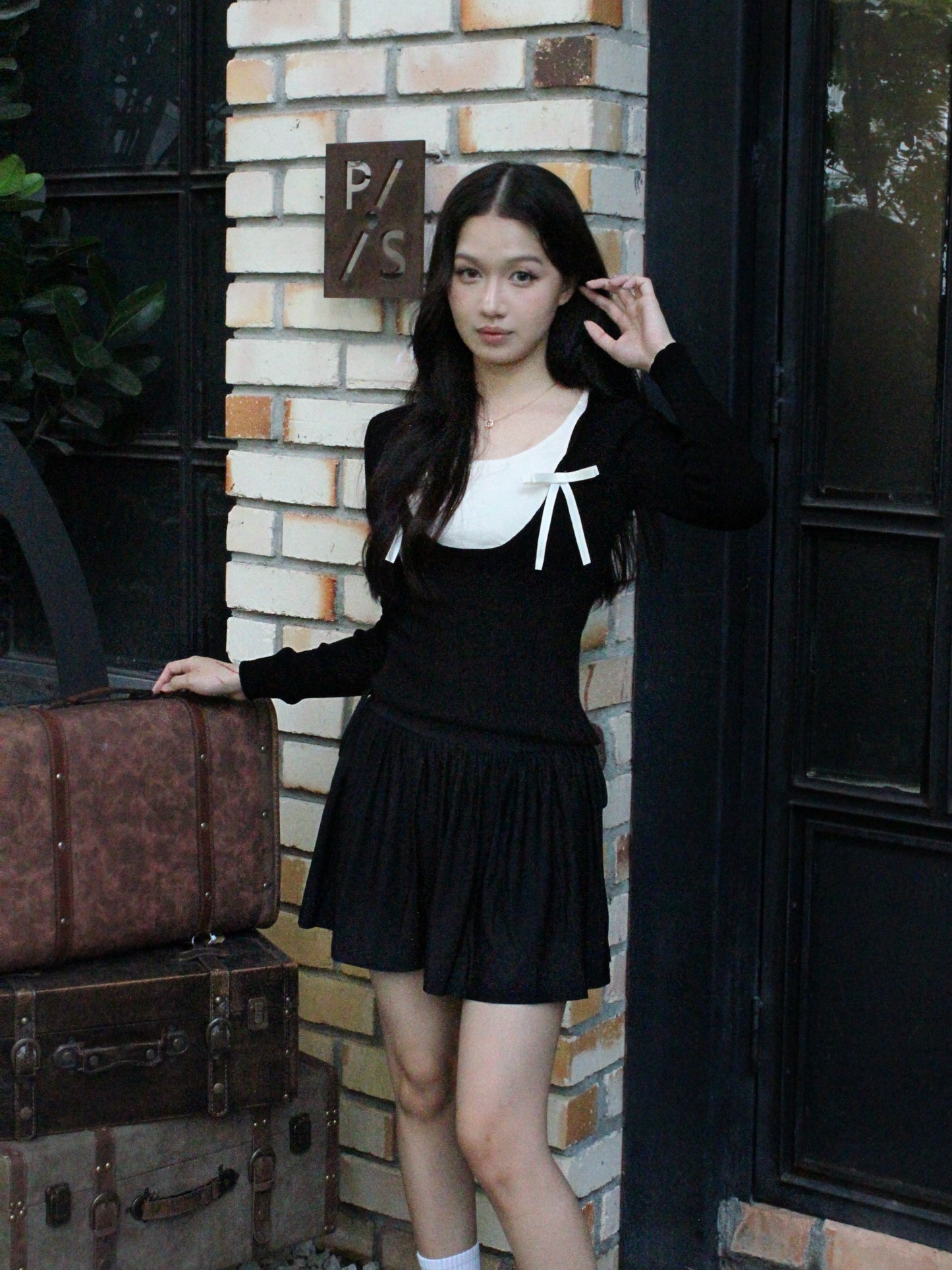119.Midnight Bow Skirt