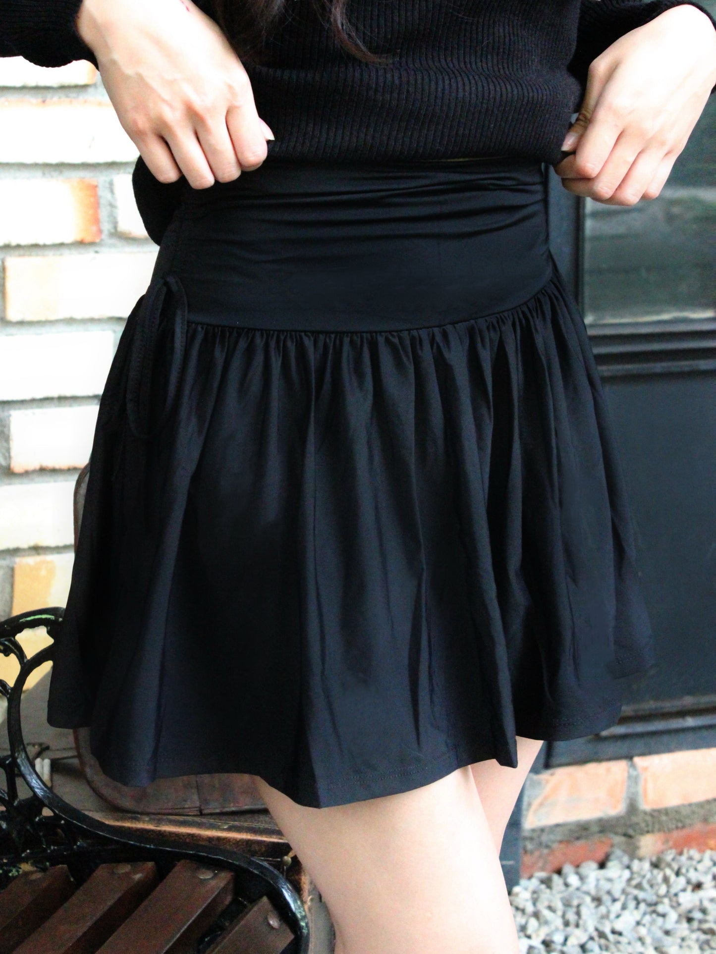 119.Midnight Bow Skirt