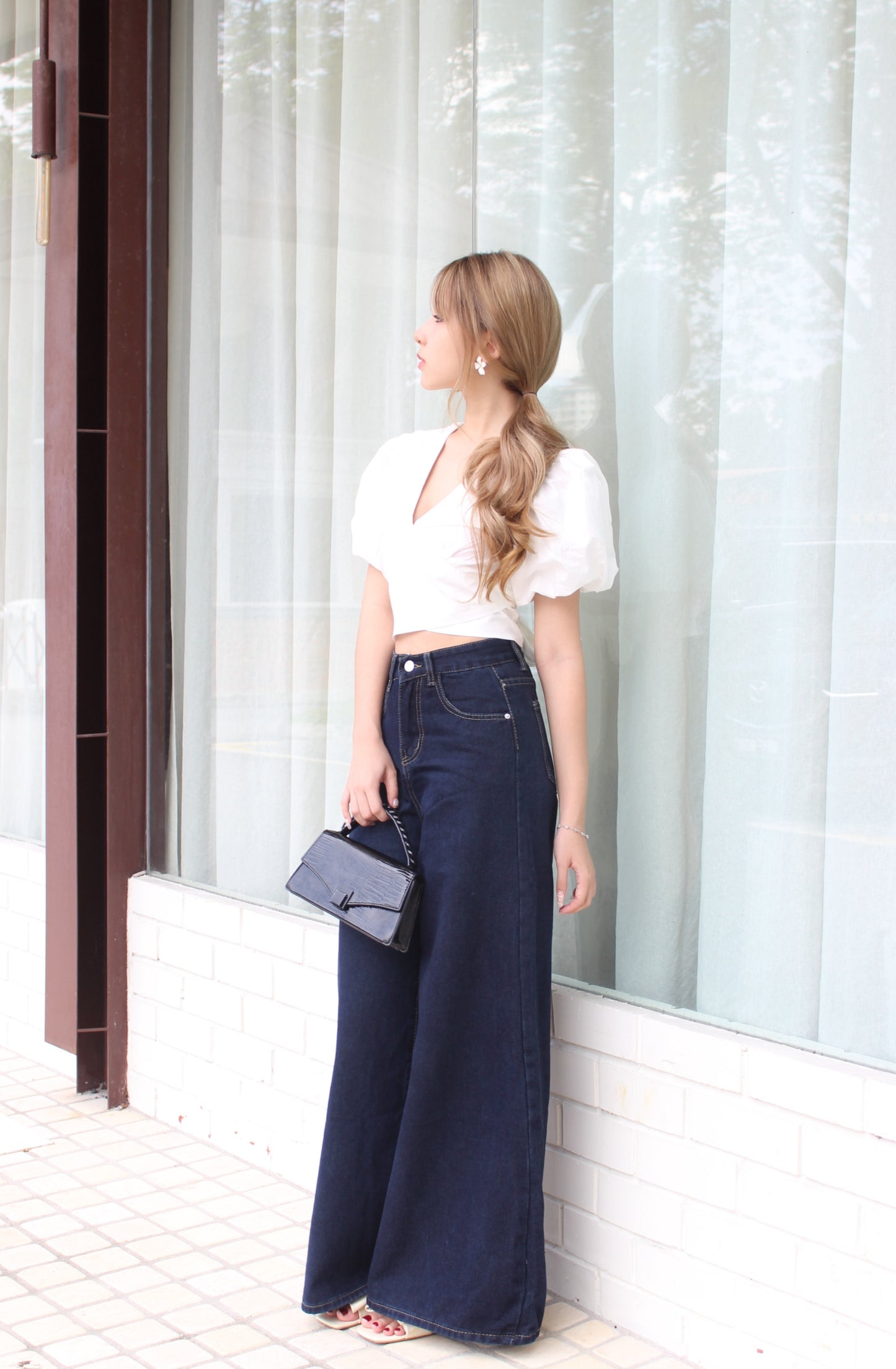 White Bubble Top