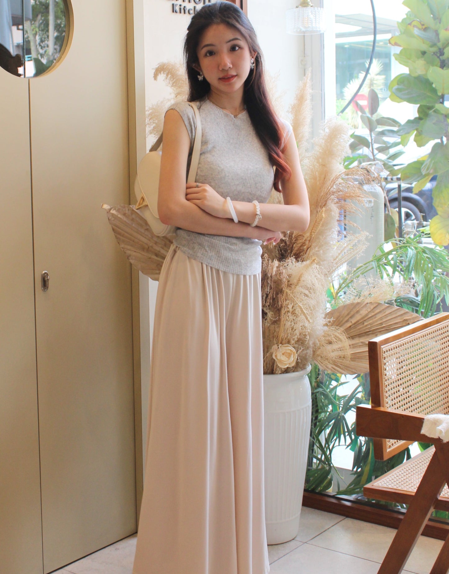 113. Beige Loose Pants