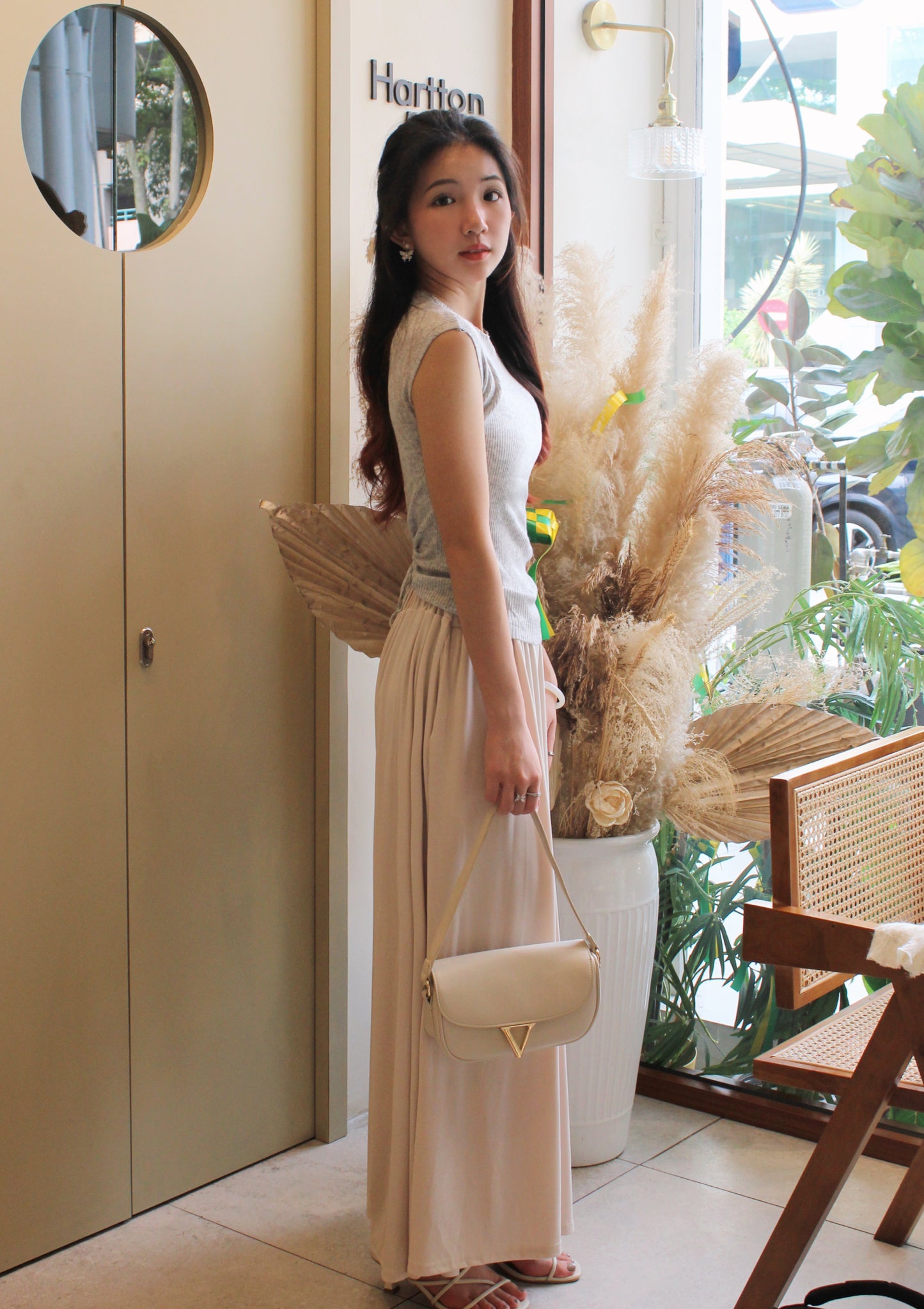 113. Beige Loose Pants